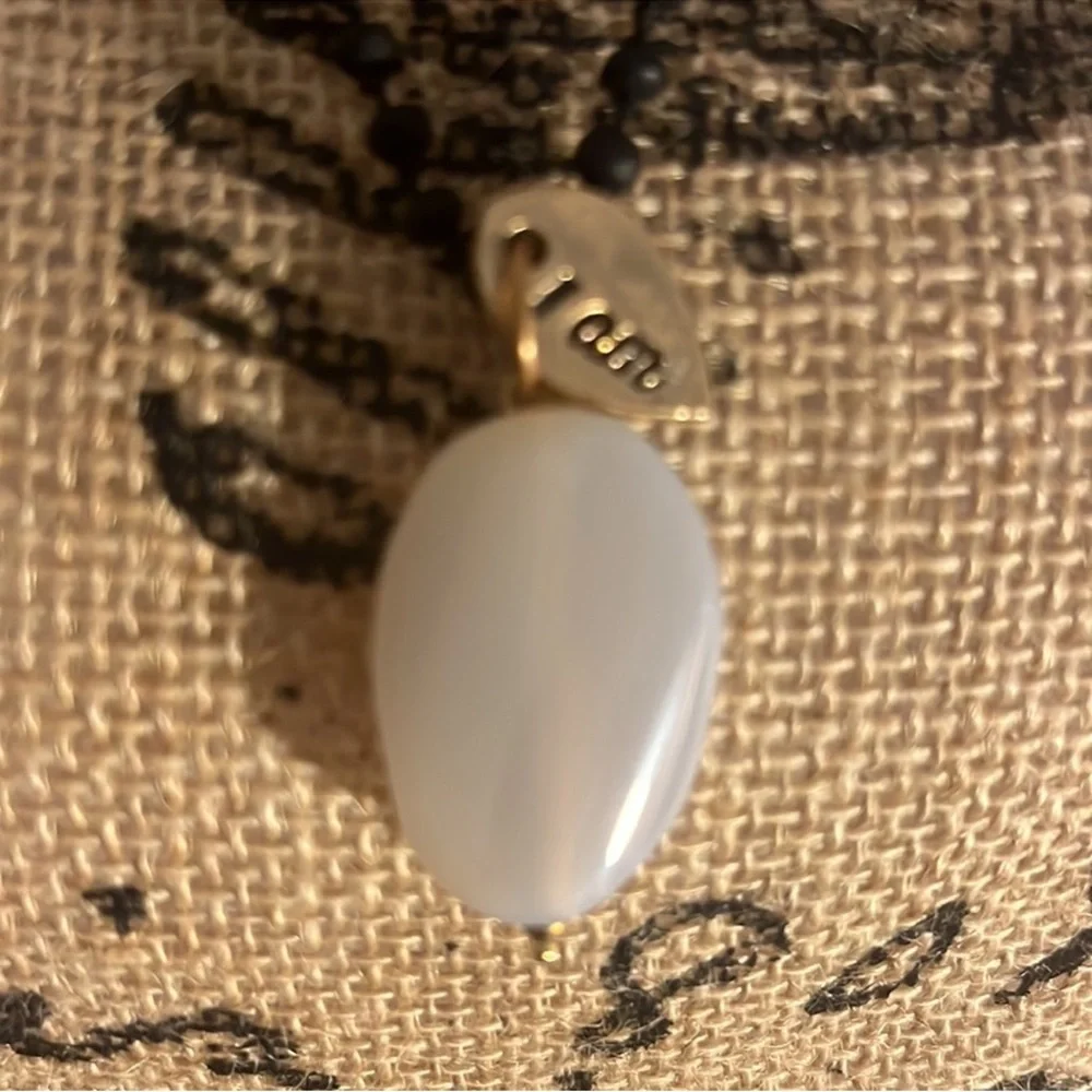 Katia Designs. Gold Pendant Necklace with Black Beads and Crystal Quartz - Picture 6 of 7